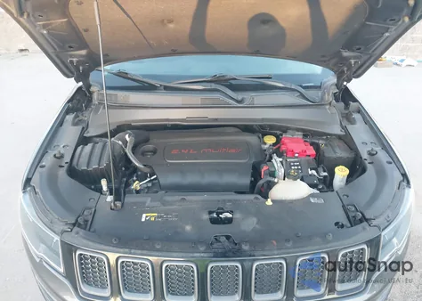 2020 Jeep Compass Trailhawk 4X4 z USA, uszkodzony, nr VIN 3C4NJDDB5LT108868